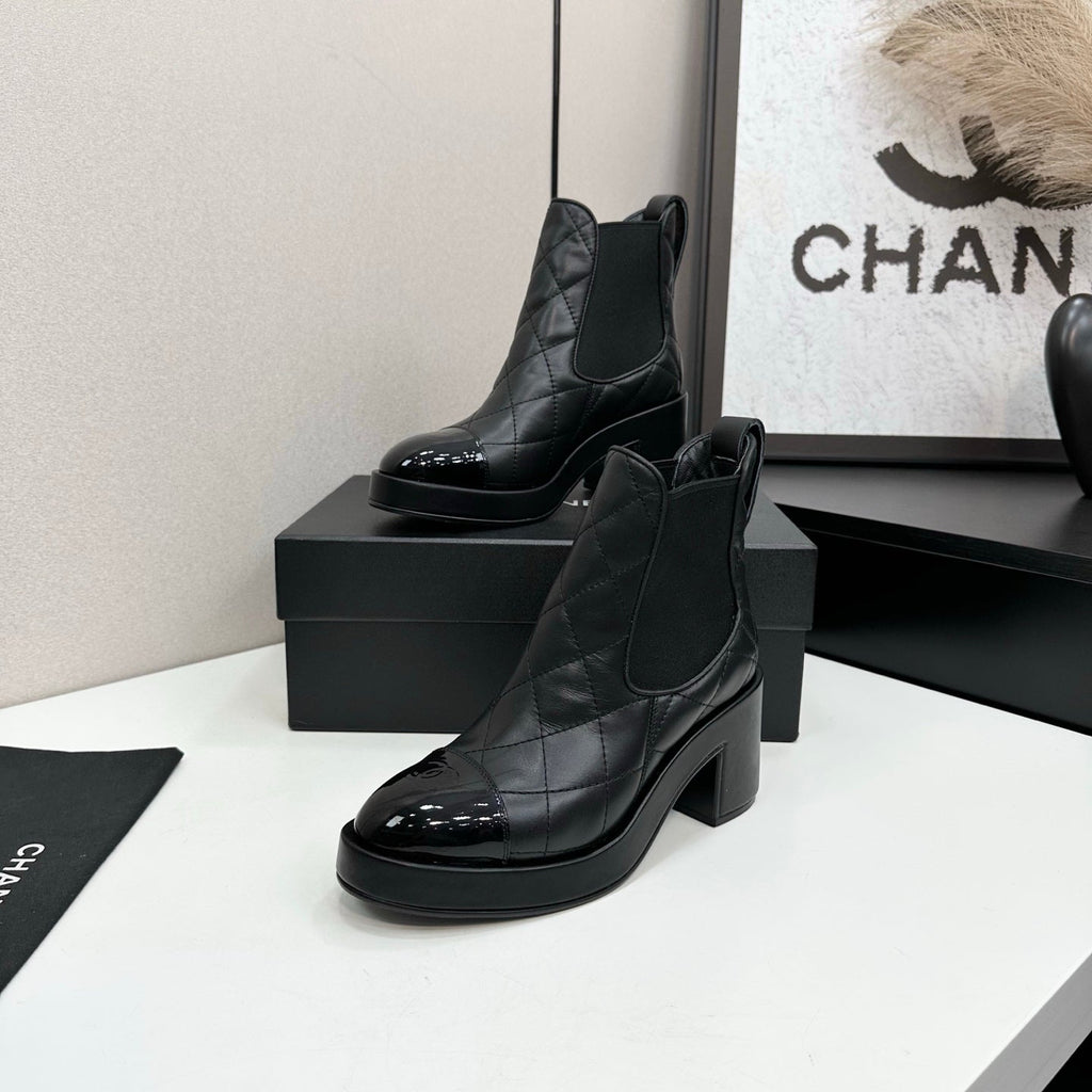 CC FW 25 Platform Ankle Boots  Black Patent and Quilted Leather 532621