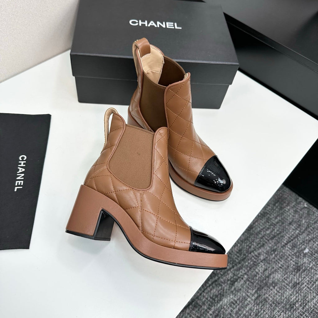 CC FW 25 Platform Ankle Boots  Brown Black Patent and Quilted Leather 532622