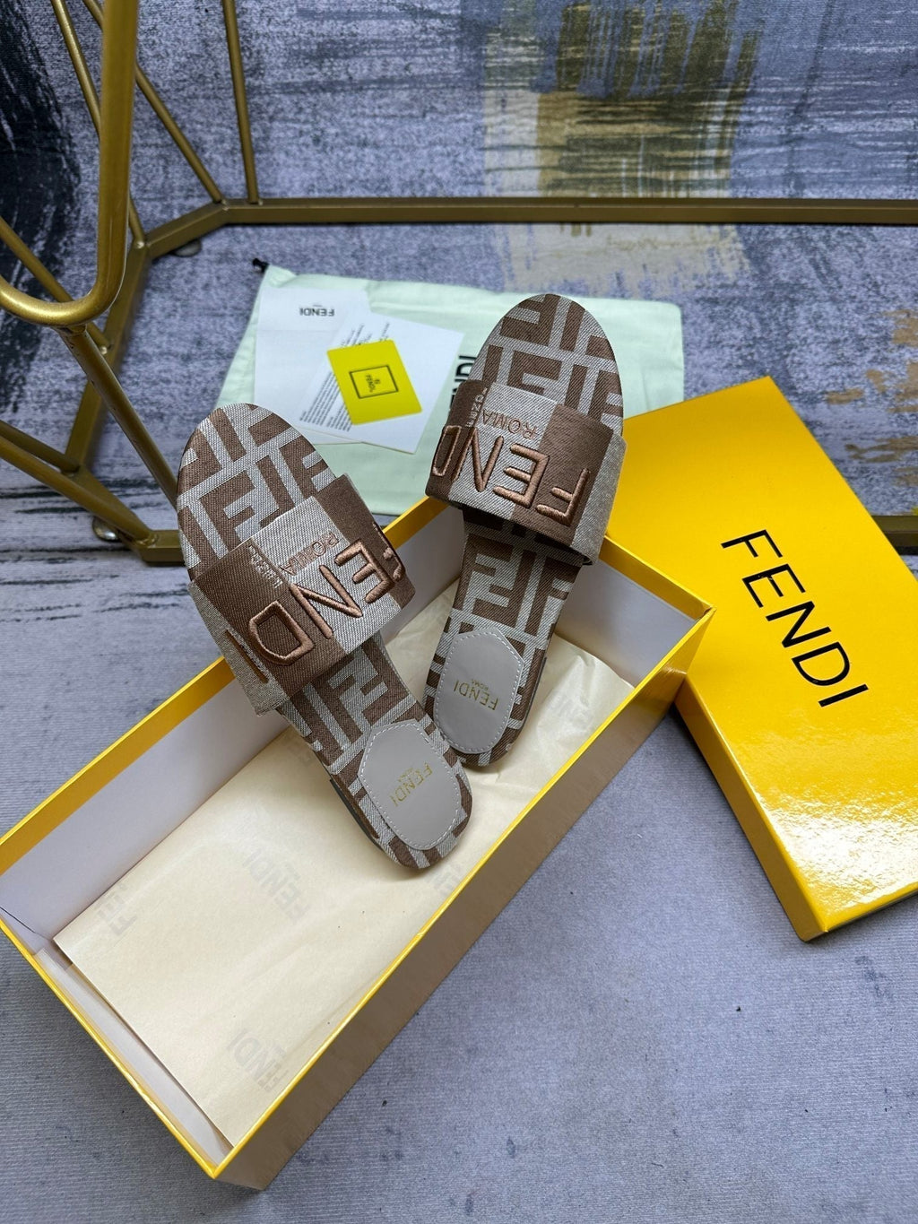 FF 5 Brown Grey Canvas Slide