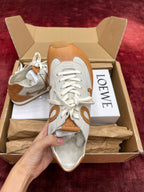 LOEW 26s Ballet Runner 2.0 Brown Grey Suede Sheepskin 683879
