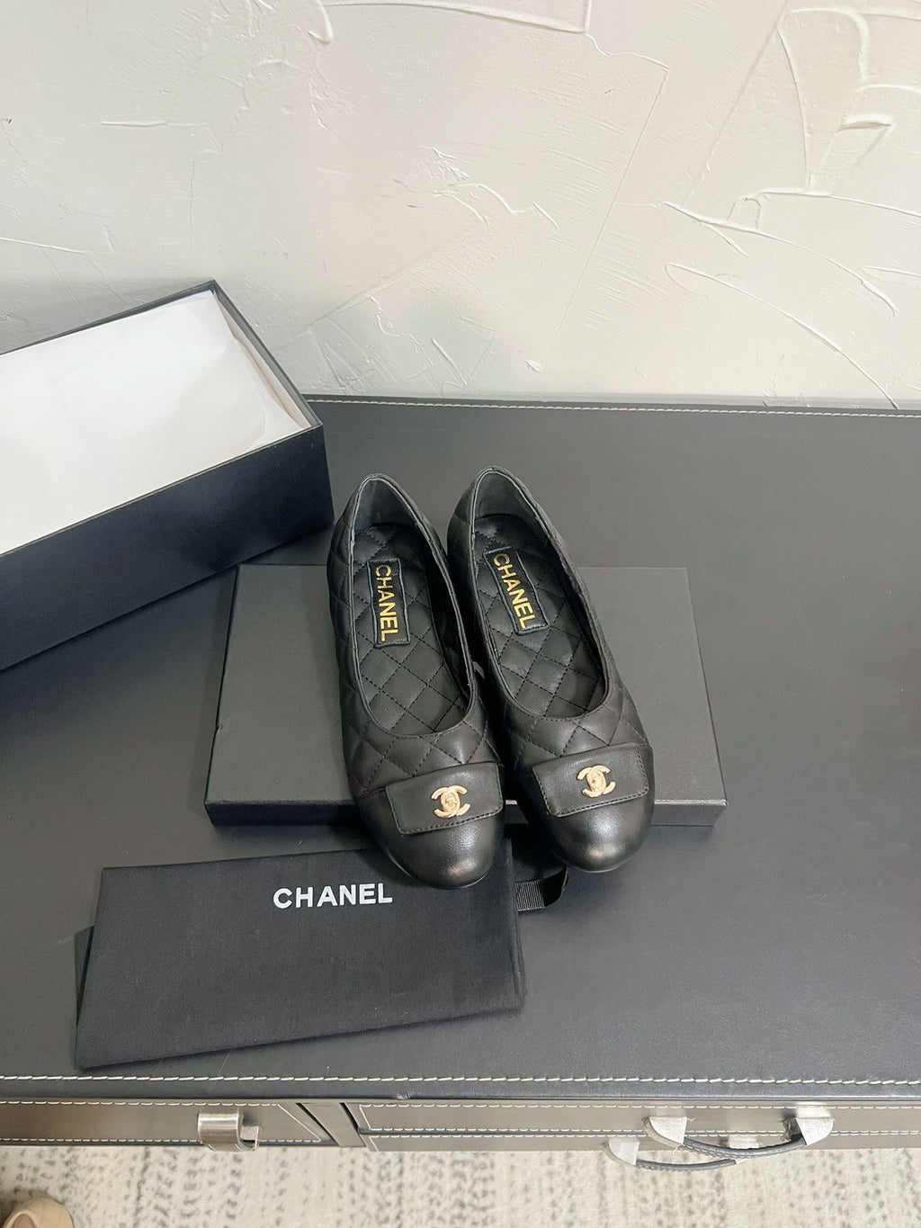 CC Ballet Flats In Black Quilted Lambskin 949712
