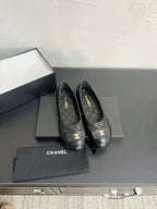 CC Ballet Flats In Black Quilted Lambskin 949712