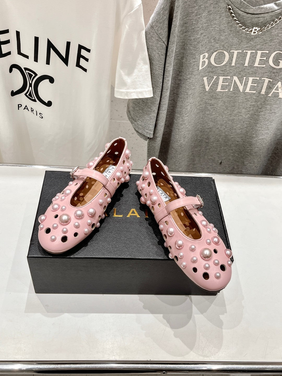 ALAIA PEARL MARY JANE SHOES IN LIGHT PINK LAMBSKIN