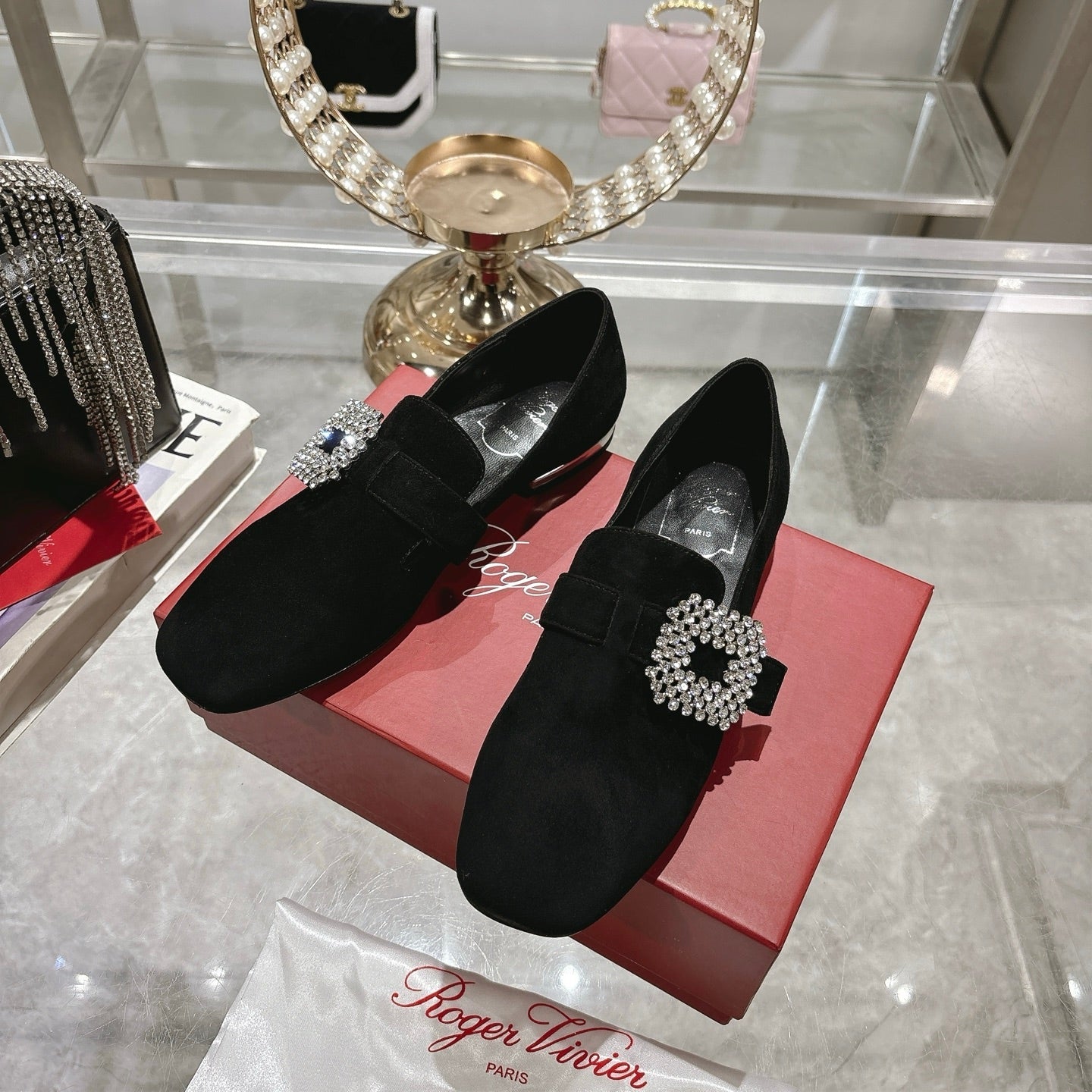Viv 25 Loafer Black Cowhide Lambskin 317468