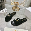 CD 26 Flat Sandals Black Patent Leather 592264