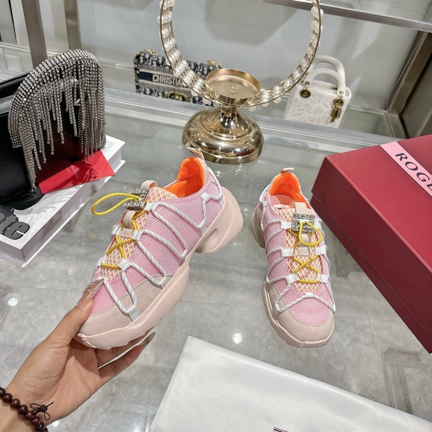 Roger Vivier Zag Sneakers Pink Lace Lambskin 679801