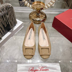 Roger Vivier 26s U Look Ballet Flat Beige Leather 679804