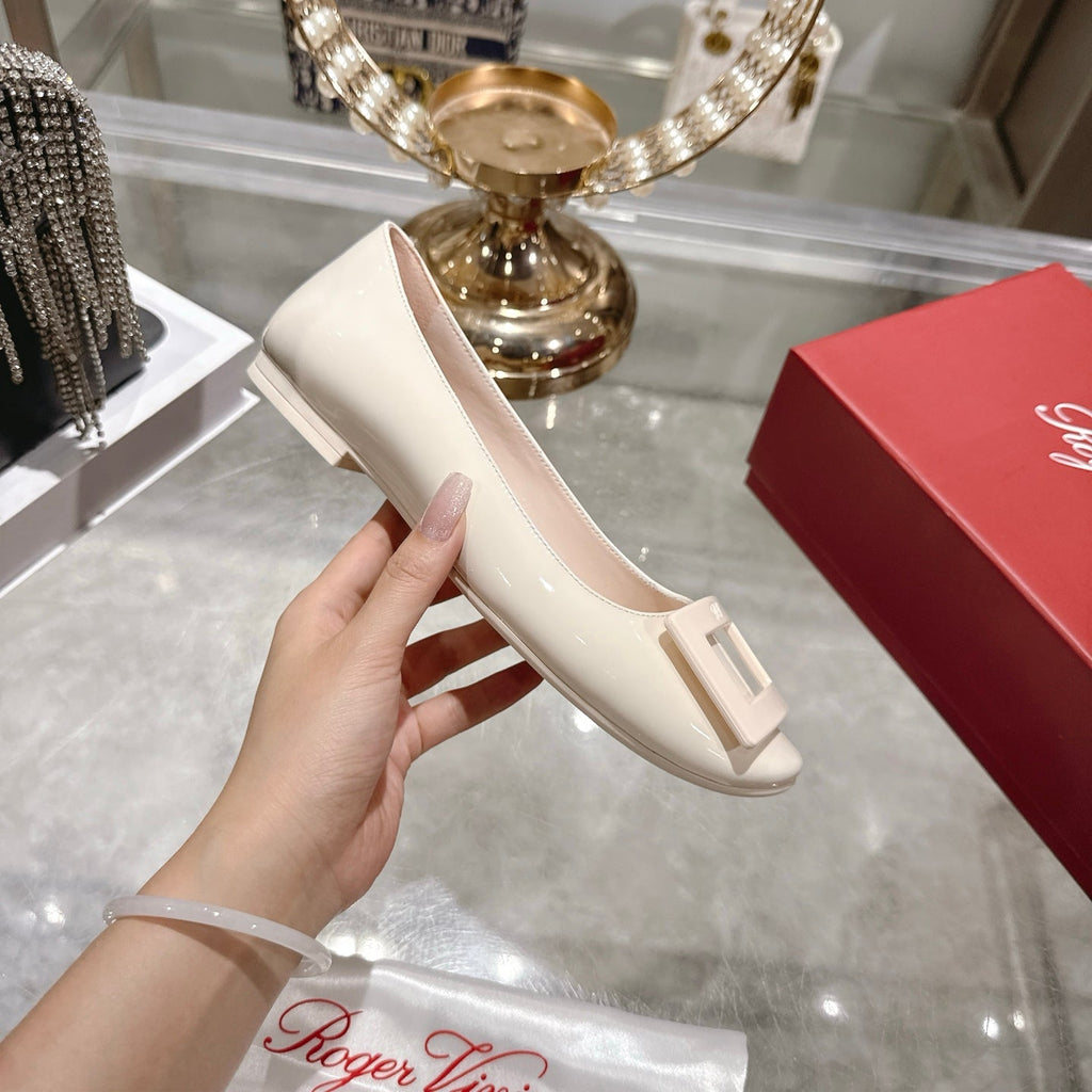Roger Vivier 26s U Look Ballet Flat Ivory Leather 679805
