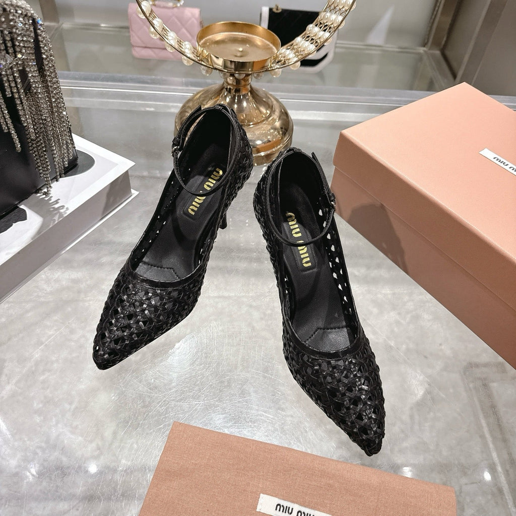 Miu 26s Strappy Pumps 7.5cm Black Sheepskin 679778