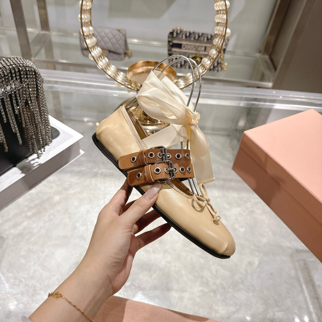 Miu 26s Ballerinas Beige Leather 679787