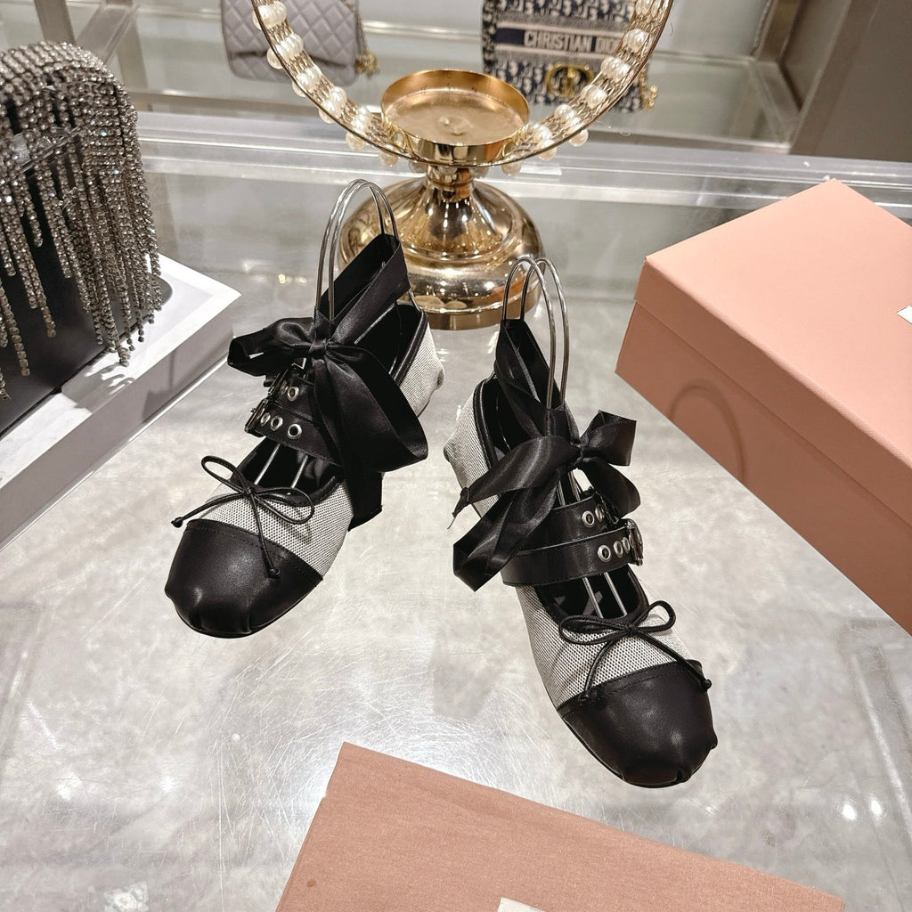 Miu 26s Ballerinas Beige Black Canvas Leather 679790