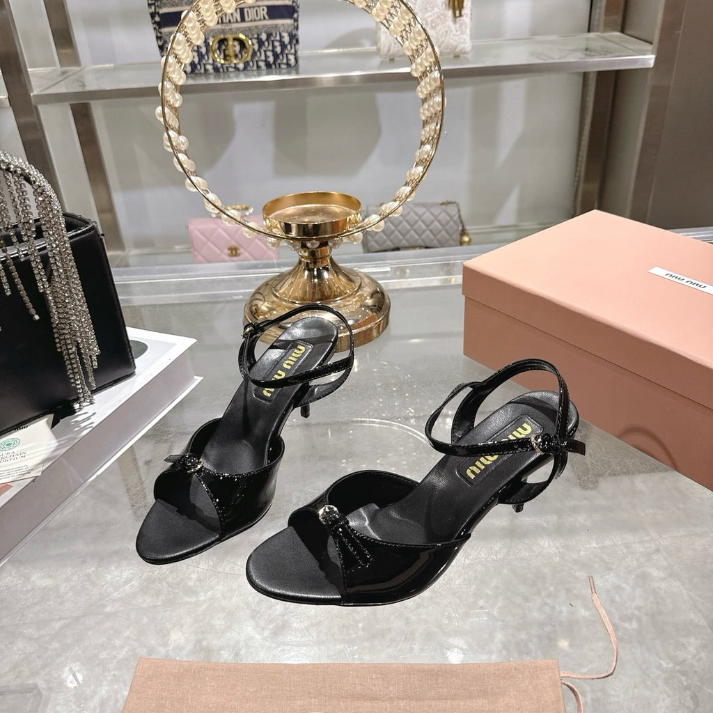 Miu Sandal With Buckle Black Patent Leather 751329