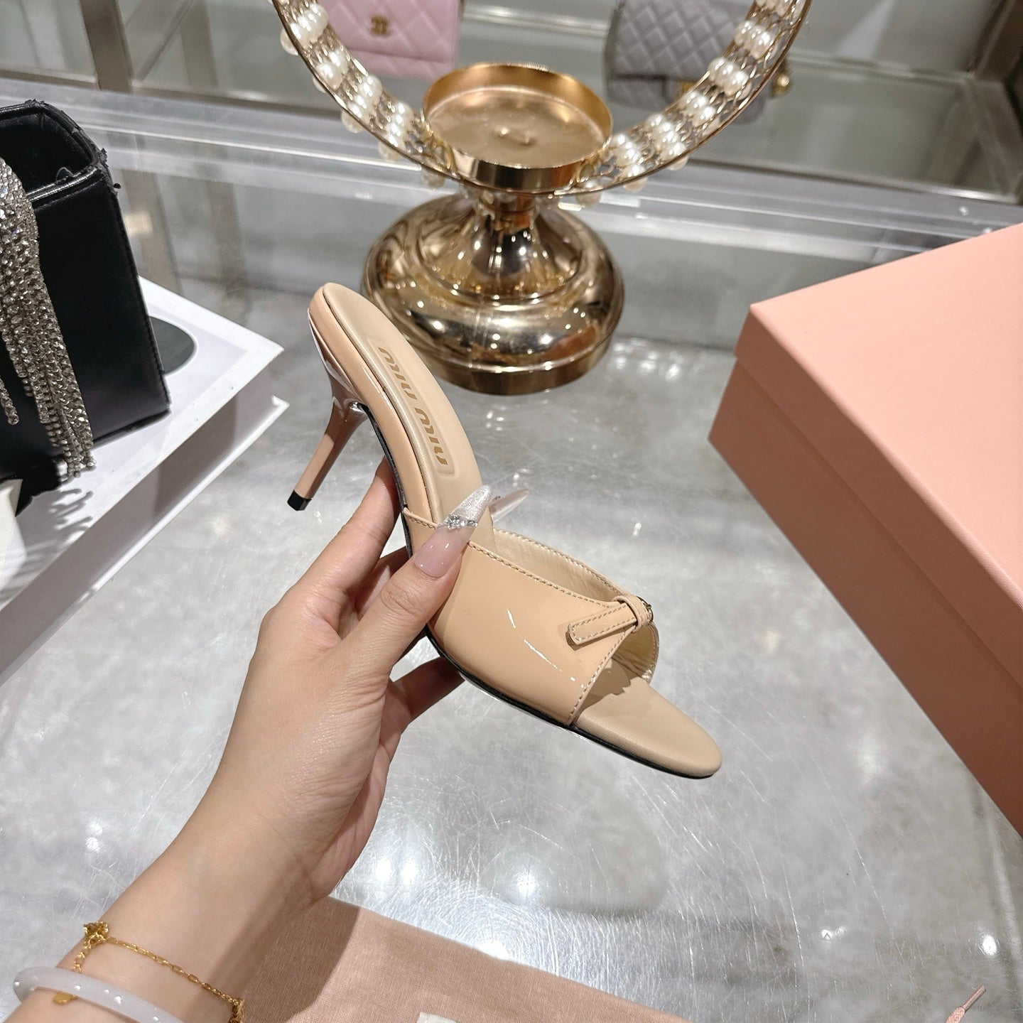 Miu Mules With Buckle Beige Patent Leather 751334