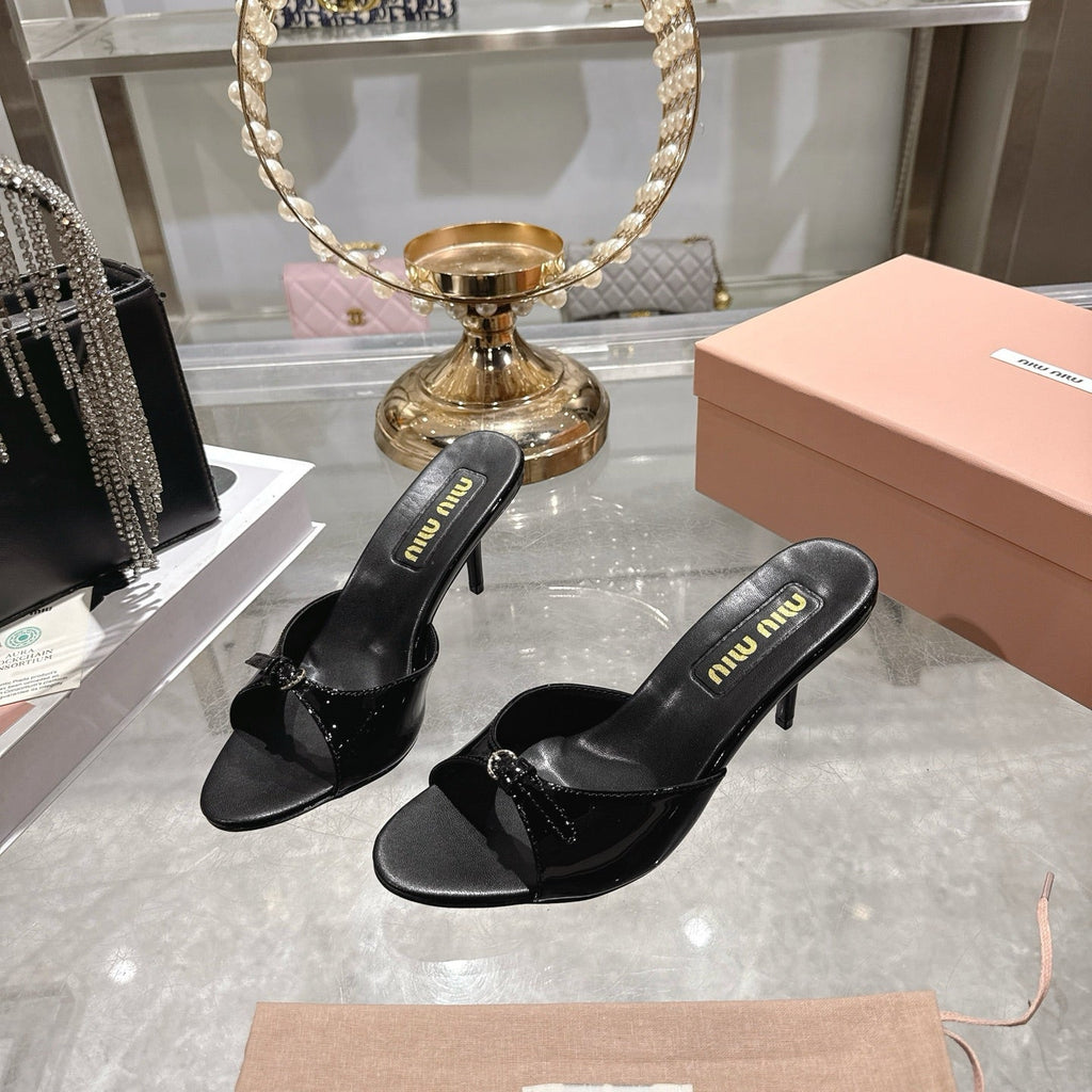 Miu Mules With Buckle Black Patent Leather 751336