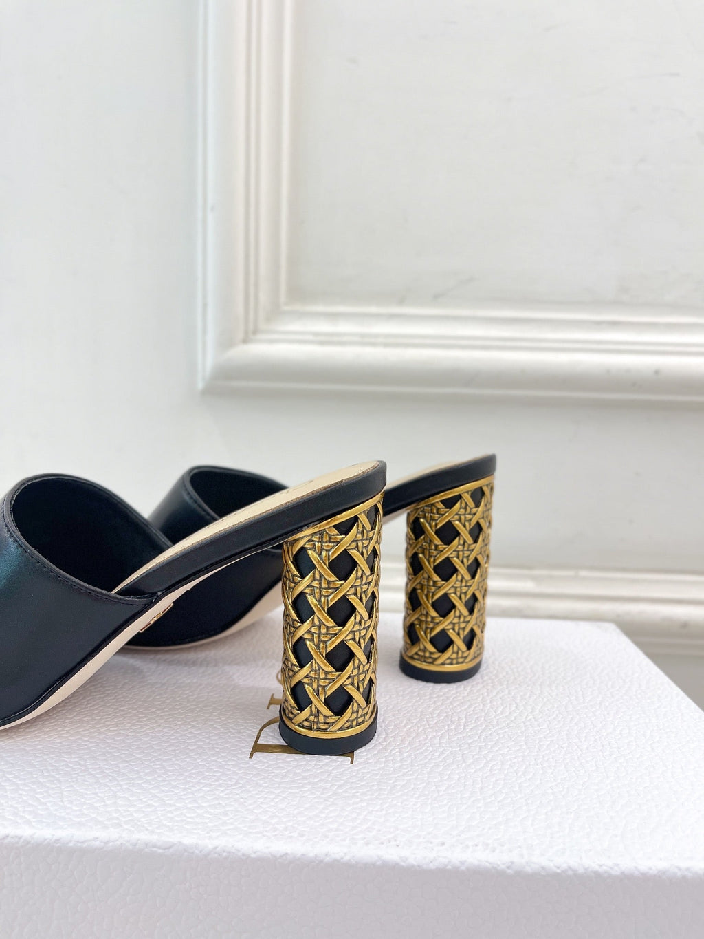 CD Icon Heeled Slide 80mm Black Calfskin
