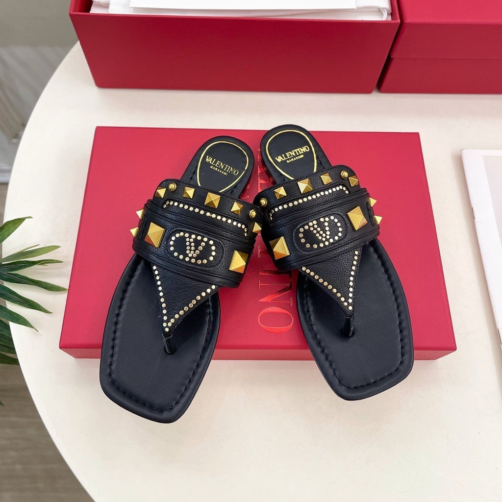 Plaster Caster Buffalo Thong Sandal Black Calfskin And Cowhide 307474