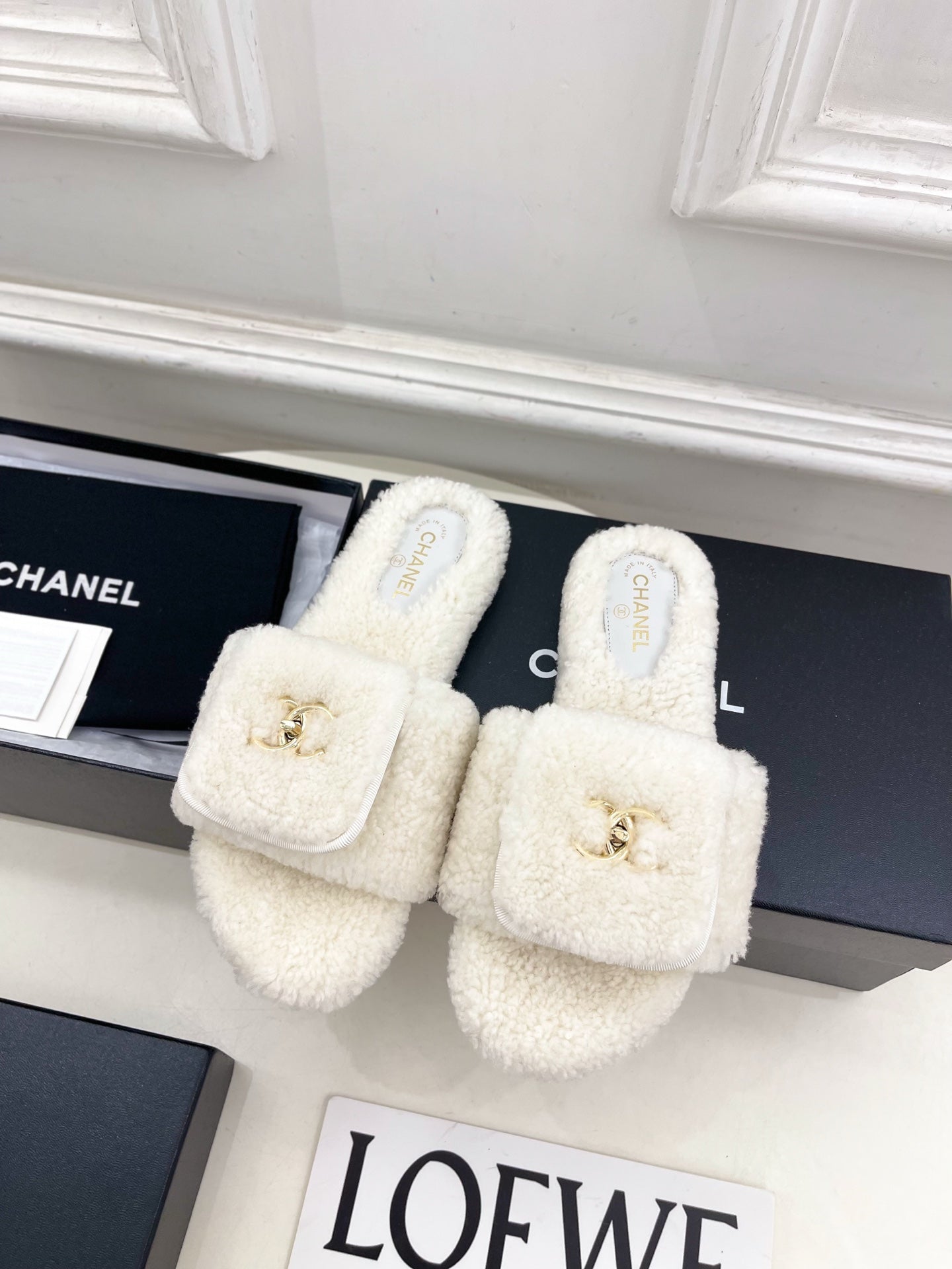 CC 25s Logo Slippers White Wool GHW 435266