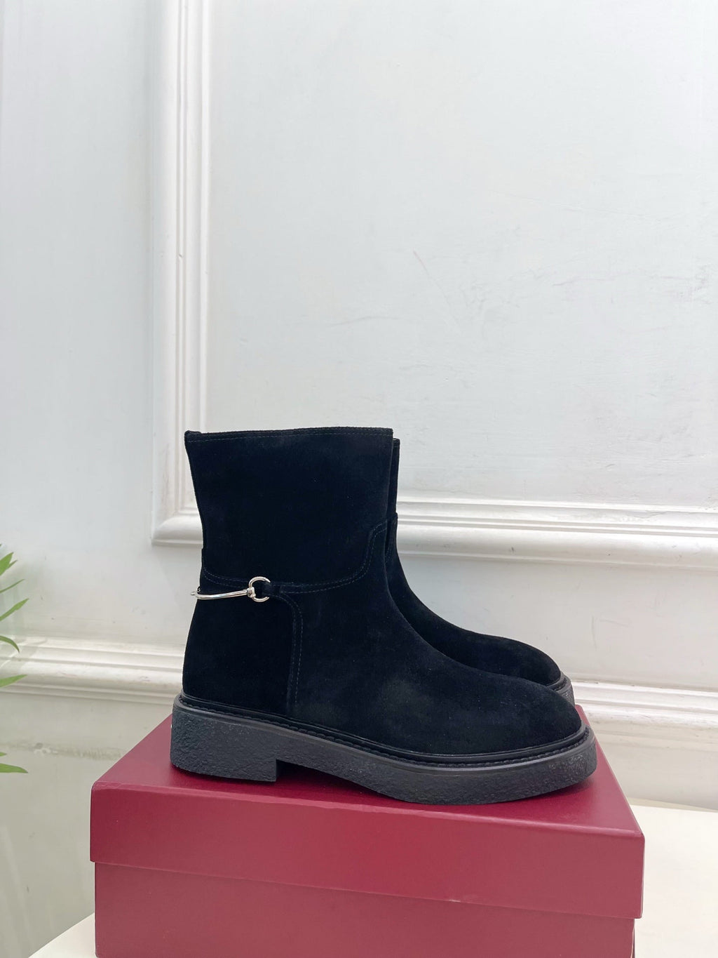 Gucci 25???? horsebit ankle boots black suede 435374