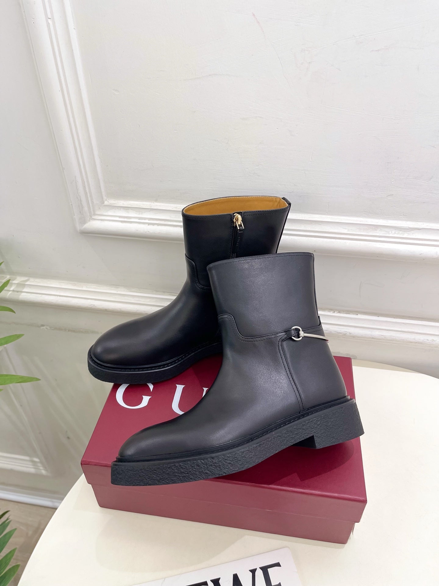 Gucci 25???? horsebit ankle boots black calfskin 435379