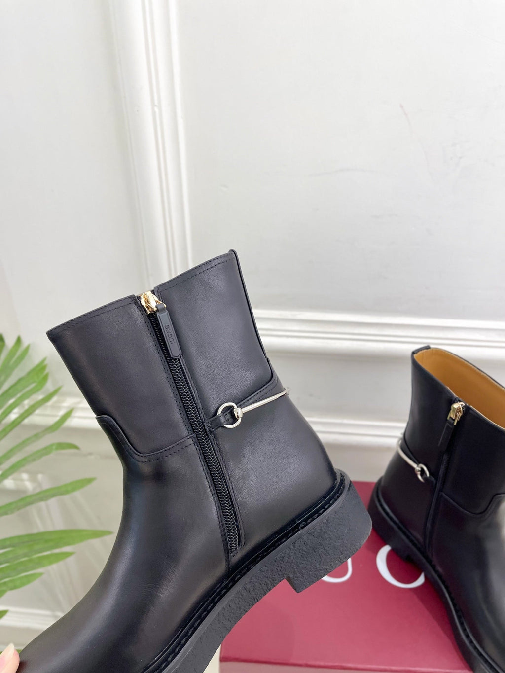 Gucci 25???? horsebit ankle boots black calfskin 435379