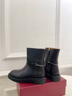 Gucci 25???? horsebit ankle boots black calfskin 435379