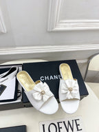 CC 26s Bow Slippers White Satin Sheepskin 586897