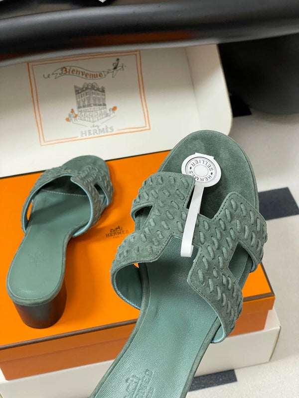 HM 25S ORAN HIGH?HEEL SANDAL IN MUTED MINT GREEN SUEDE AND LAMBSKIN