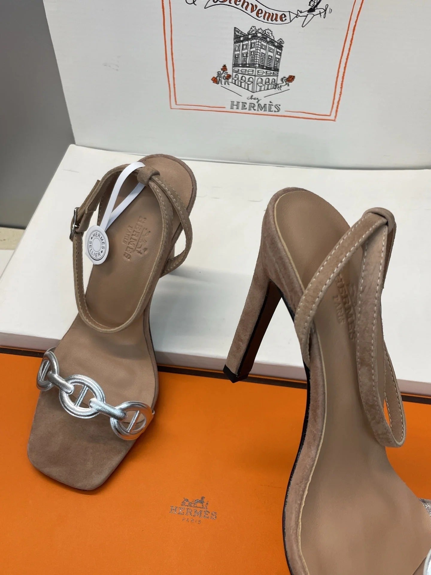 HM 26ss Pig-Nose Sandals 105 Brown Suede Leather 607084