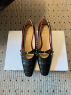 CD 26s Low Heel Pump 30 Black Burgundy Cowhide 651160