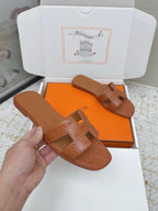 HM 26ss Oran Sandals Brown Ostrich Leather 625092