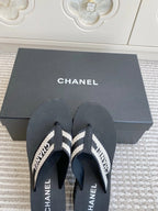 CC 26s Thong Sandals 65 Black White Rubber Leather 647677