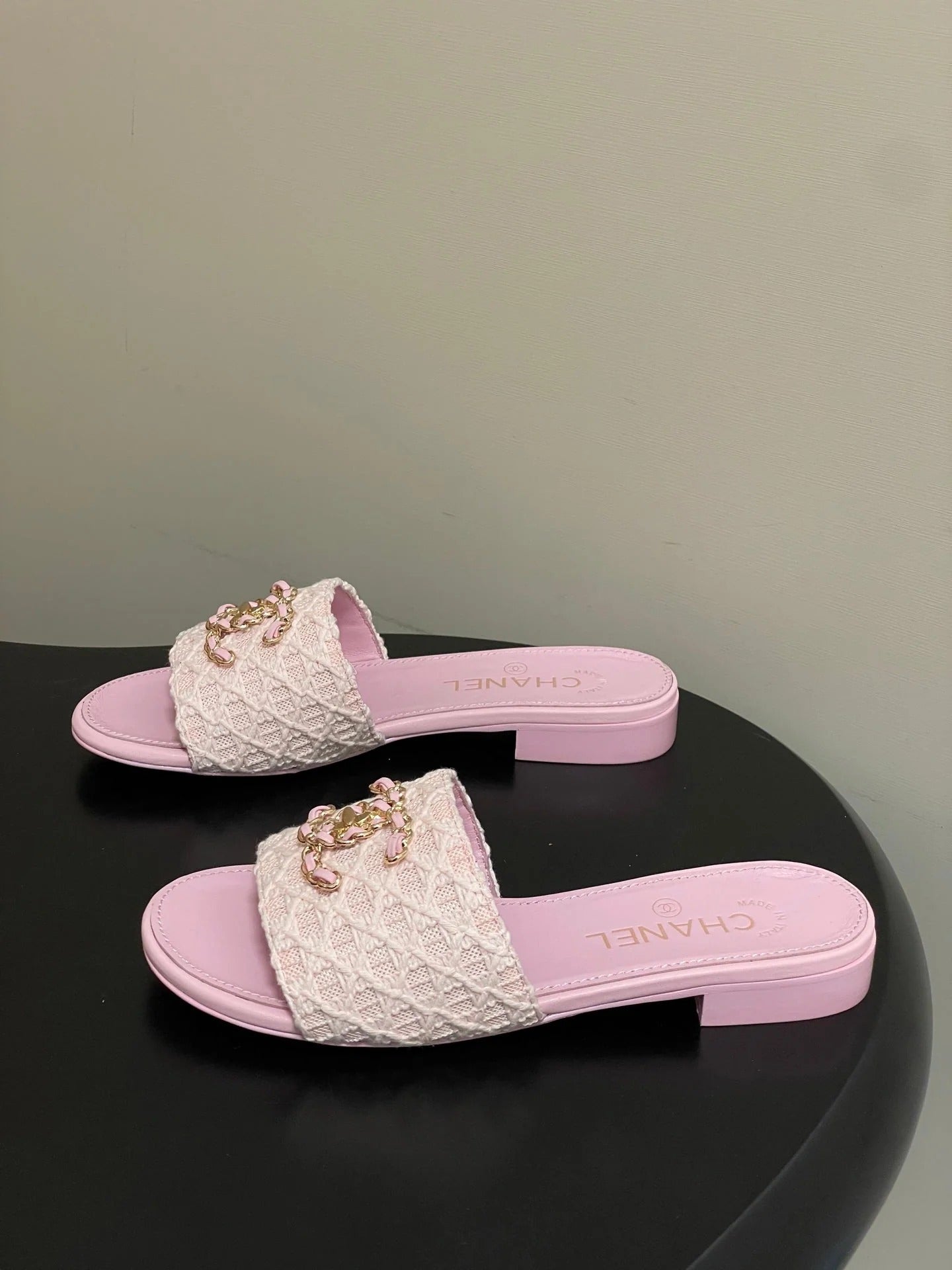 CC 26s Flat Slippers Pink Fabric Sheepskin 649488