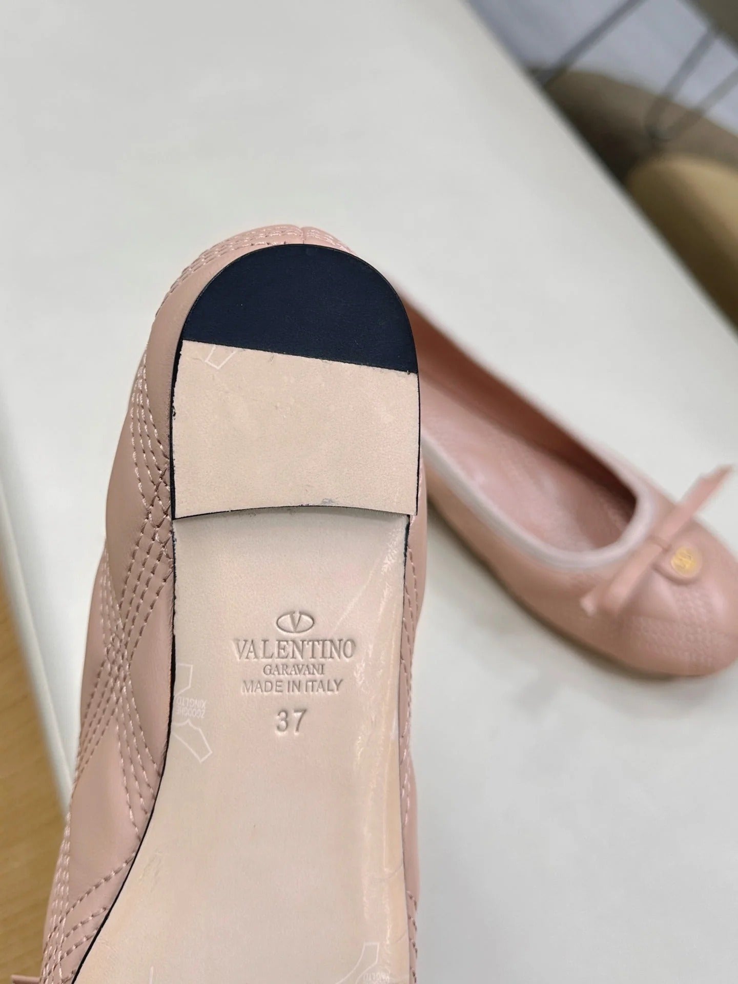 VLTN CLASSIC BALLET FLATS 25S IN NUDE PINK CALFSKIN WITH BOW