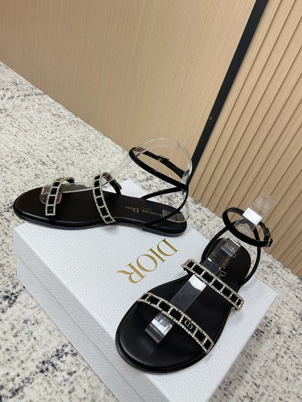 CD 26s Crystal Sandals Black   Leather 643498