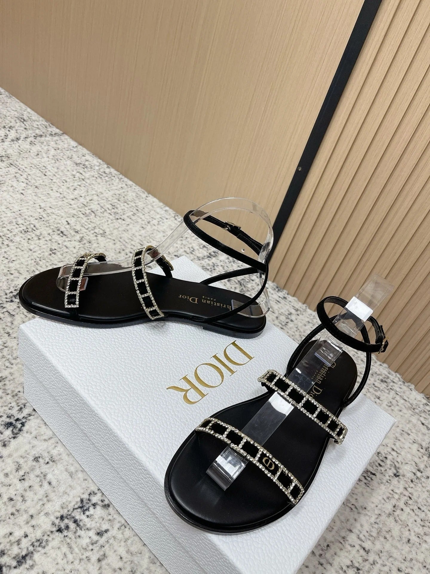 CD 26s Crystal Sandals Black   Leather 643498