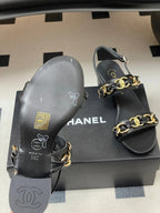 CC 26s Buckle Chain Sandals 55 Black Sheepskin 649474