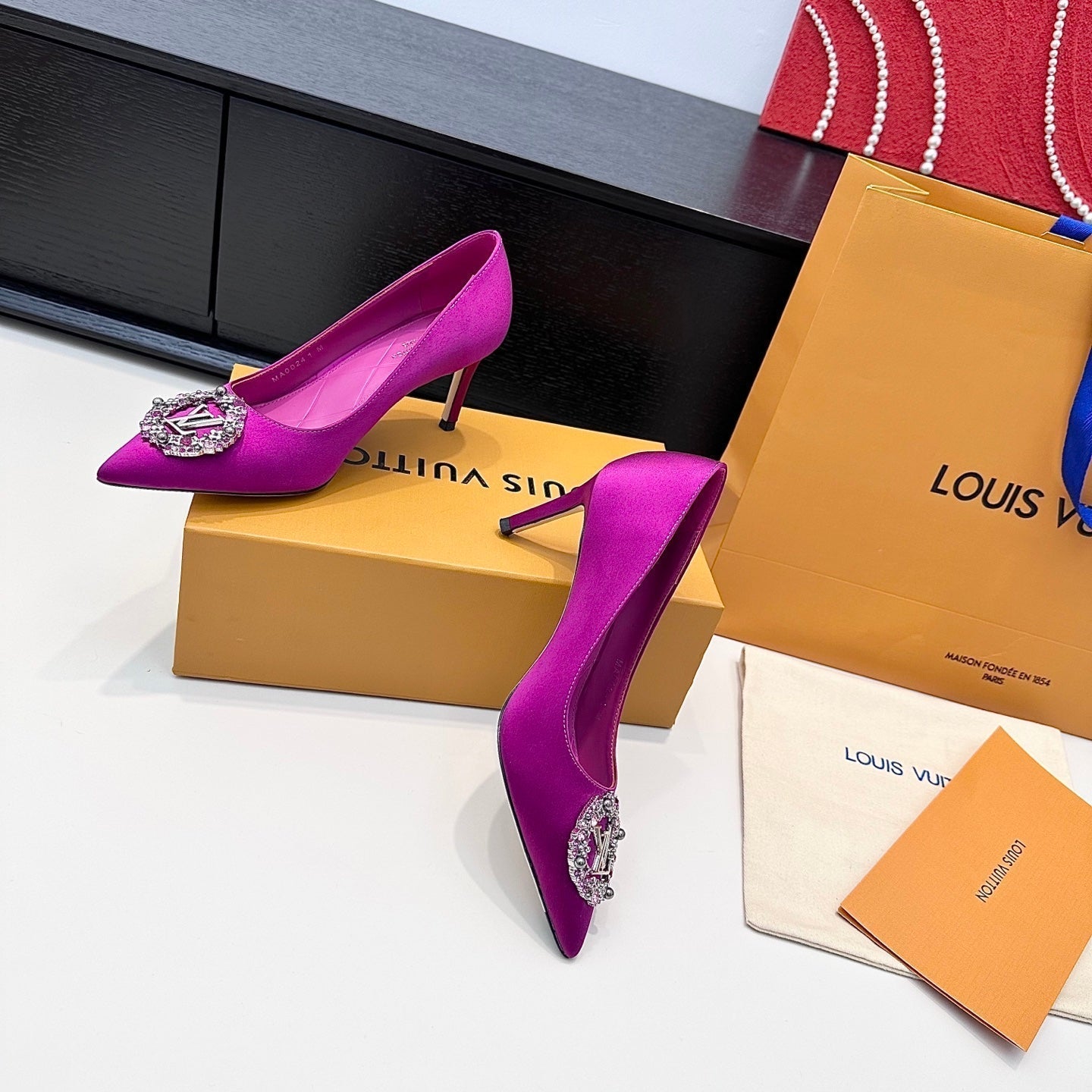 LV 26s Pointed-Toe High Heels 75 Fuchsia Pink Premium Satin 622448