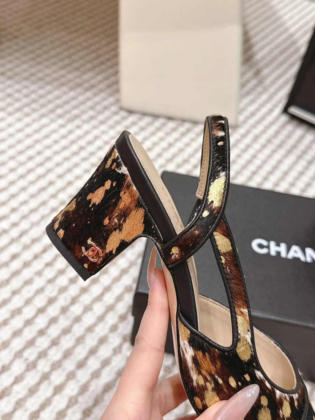 CC 26s Slingback 65 Black Brown Leopard Leather 652654