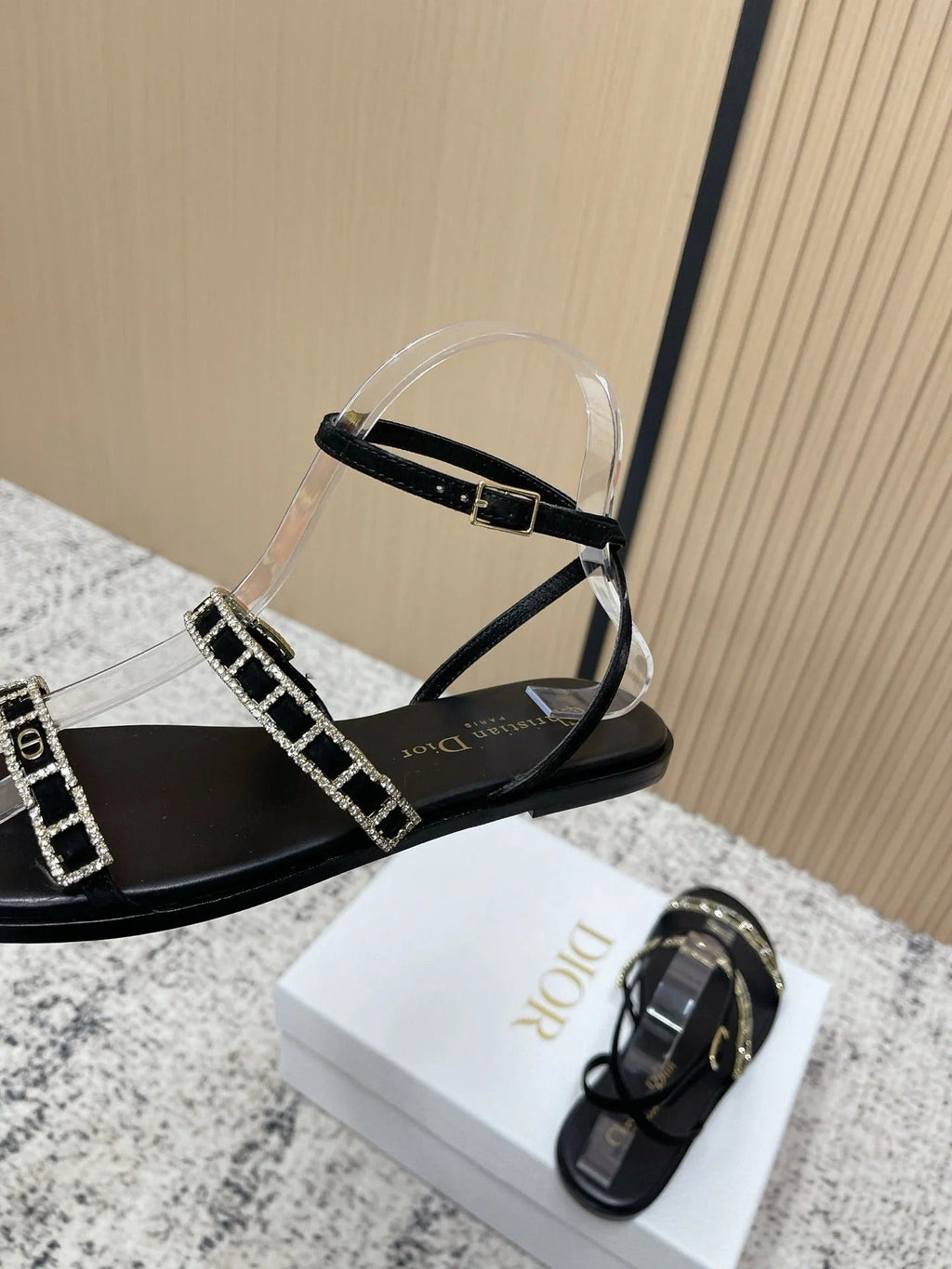 CD 26s Crystal Sandals Black   Leather 643498