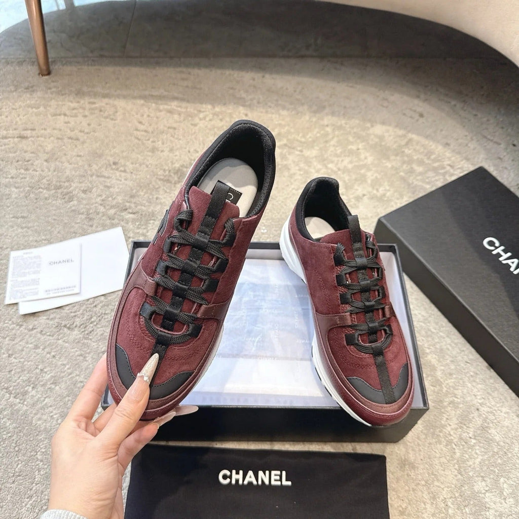 CC 26s Sneaker Burgundy Suede 647431