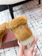 LP 26SS Open Walk Ankle Boot Yellow Suede Fur 617391