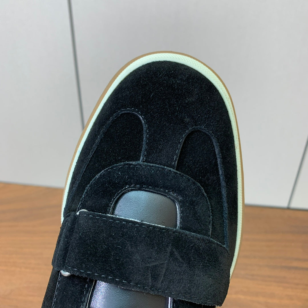 LP 26SS Velcro-strap Men Sneaker Black Suede Leather 585748