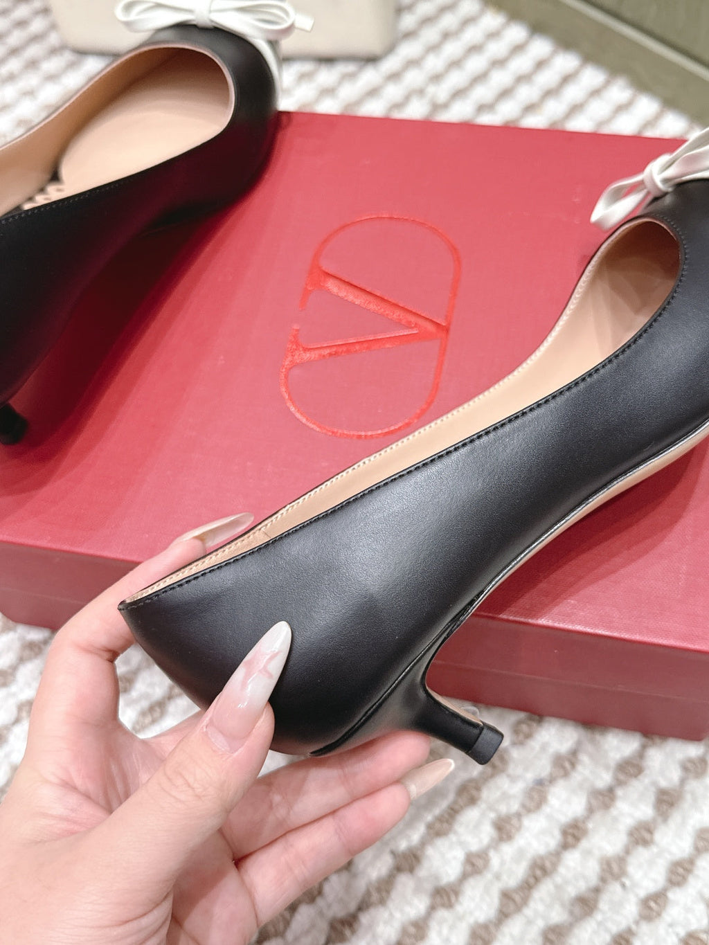 VT 26s Pump 45 Black   Leather 612251