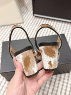 CC 26s Slingback 65 Beige White Leopard Leather 652655