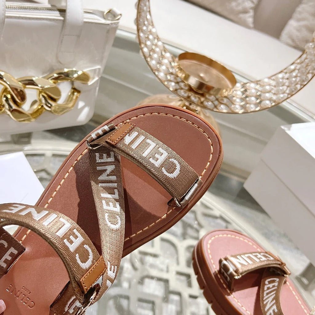 CL 26 Leo Strappy Sandals Wool Jacquard Leather 736576