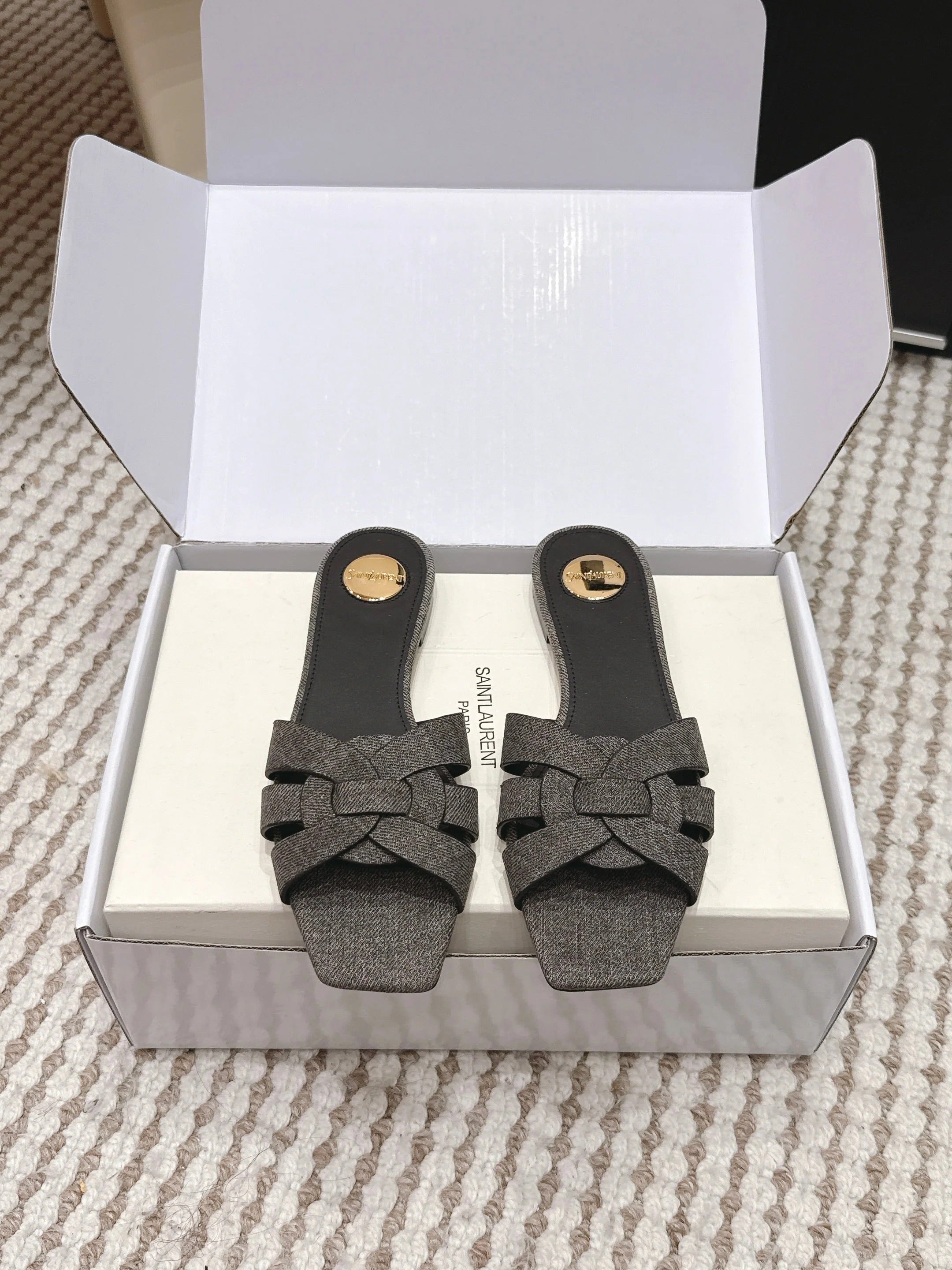 YSL 26ss Flat Slippers Dark Gray Denim Leather 654728