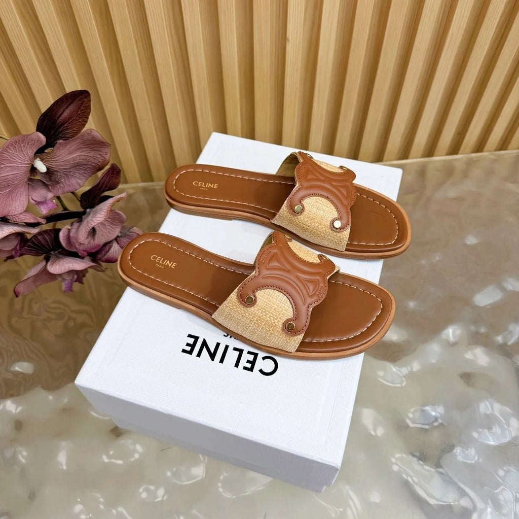 CL 26 Triomphe Slide Sandals Leather 749443