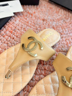 CC 26s Thong Sandals Beige Sheepskin 648261