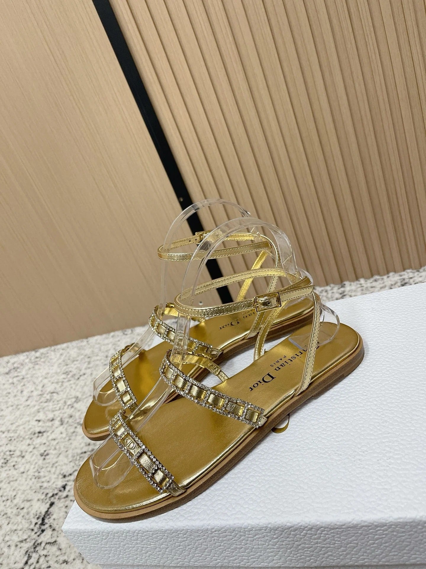 CD 26s Crystal Sandals Gold Champage   Leather 643499