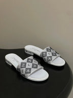 CC 26s Flat Sandals White Sheepskin Rhinestones 649521